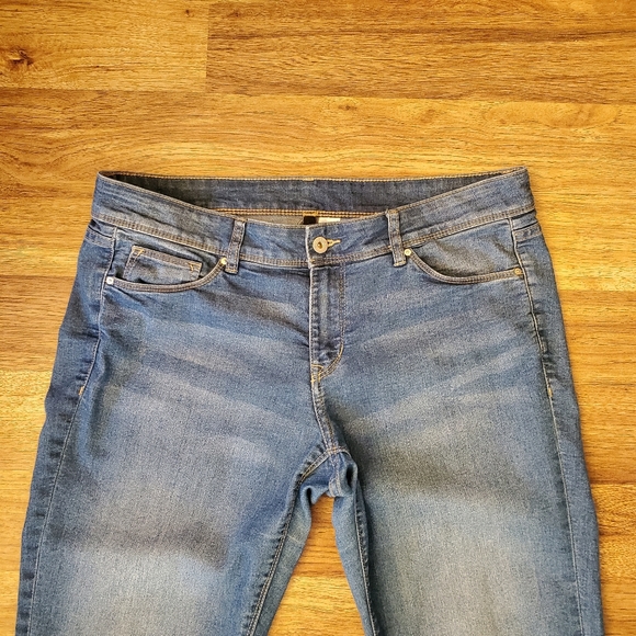 H&M Divided Size 12 Skinny Jeans - Picture 2 of 8